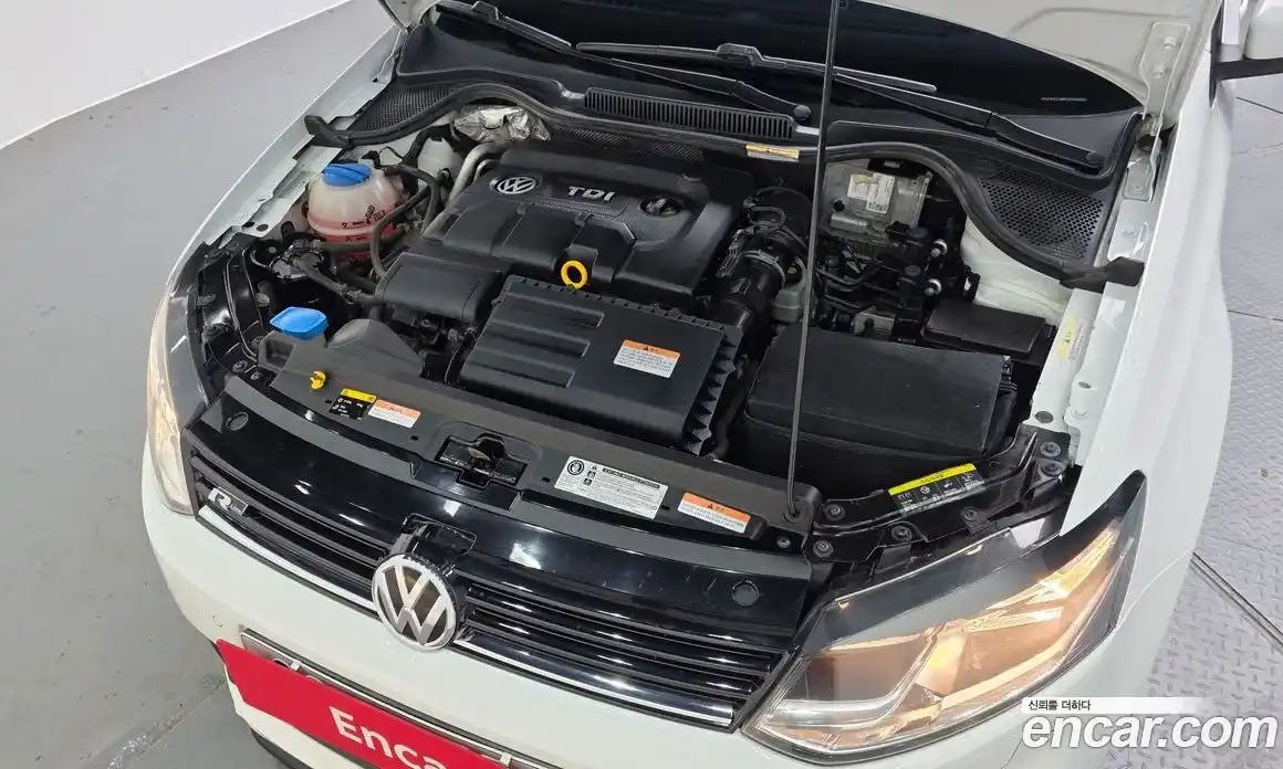 Volkswagen Polo 2015 1.4 гидро в Москве № 1693391, фото 6