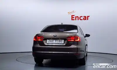 Volkswagen Jetta 2012 1.6 гидро в Москве № 1693506, миниатюра 4