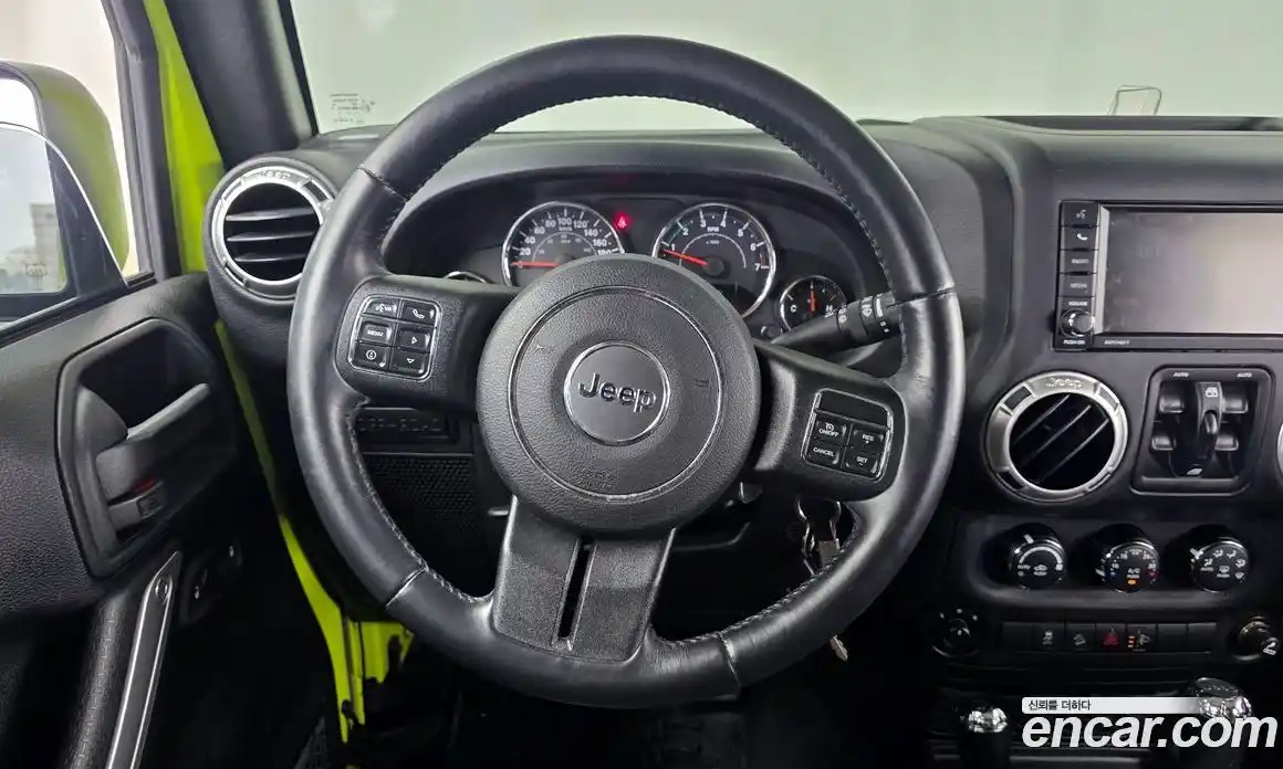 Jeep Wrangler 2016 3.6 гидро в Москве № 1693759, фото 13