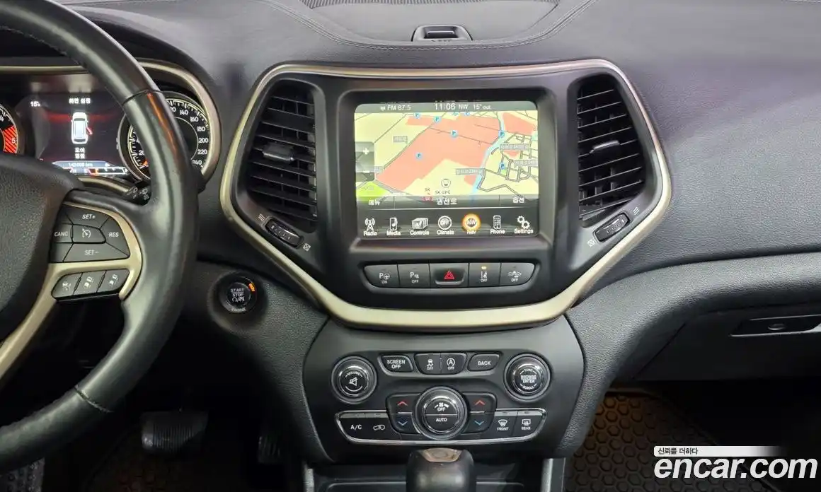 Jeep Cherokee 2015 2.0 гидро в Москве № 1694795, фото 14