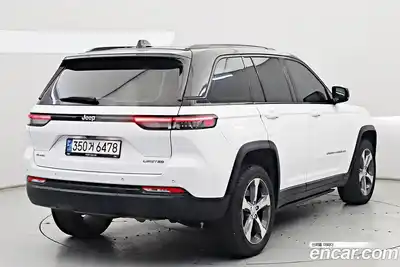 Jeep Cherokee 2023 3.6 гидро в Москве № 1695560, миниатюра 2