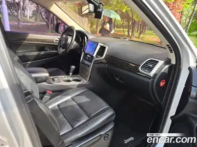 Jeep Cherokee 2012 3.0 гидро в Москве № 1695618, миниатюра 12