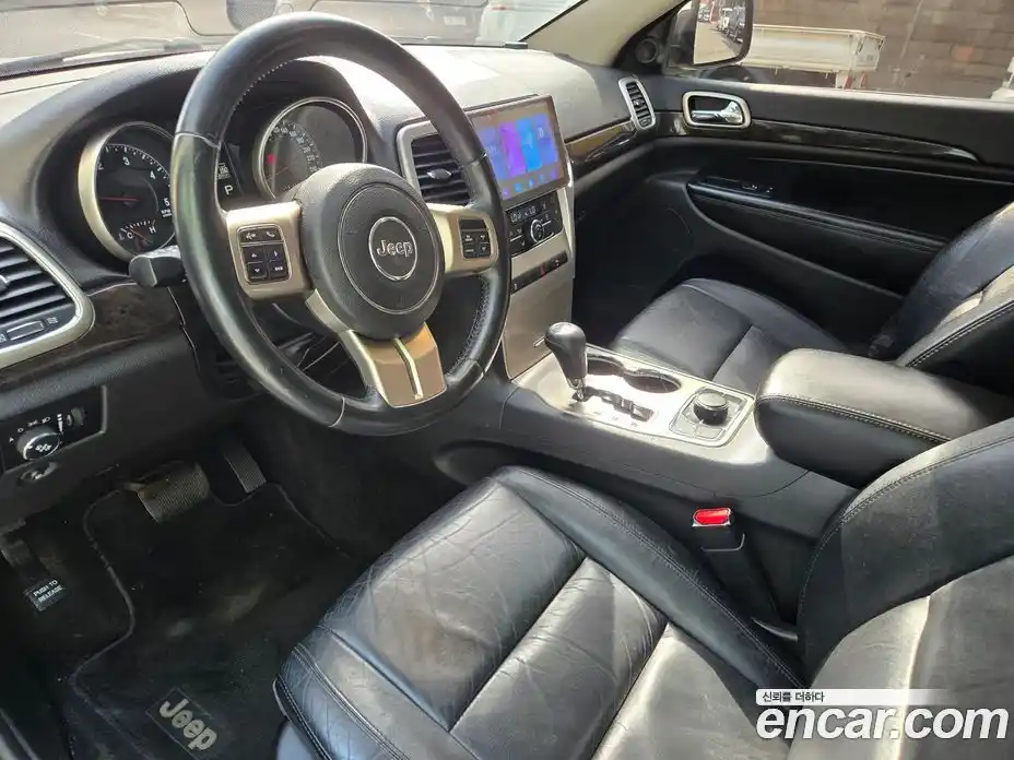 Jeep Cherokee 2012 3.0 гидро в Москве № 1695618, фото 8