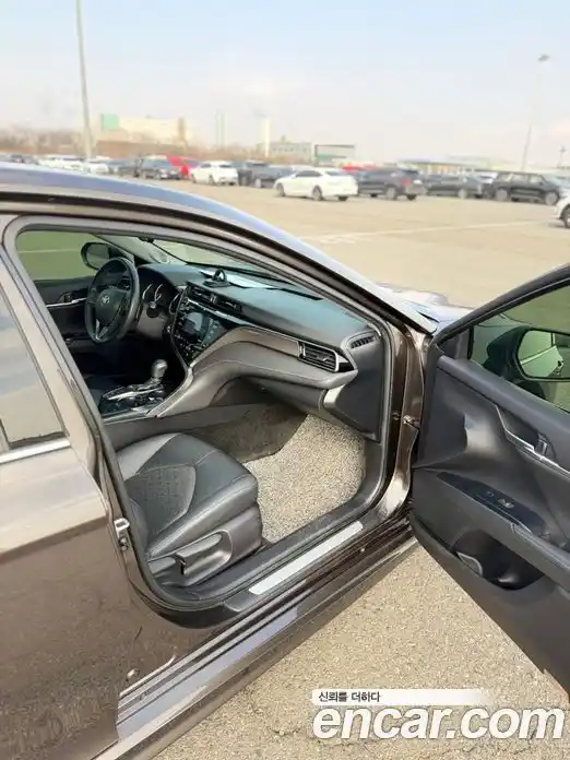 Toyota Camry 2020 2.5 гидро в Москве № 1695978, фото 14