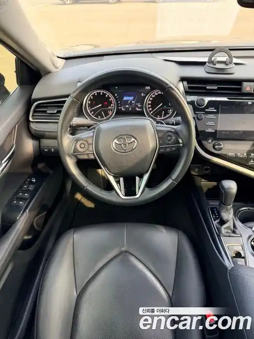 Toyota Camry 2020 2.5 гидро в Москве № 1695978, фото 16