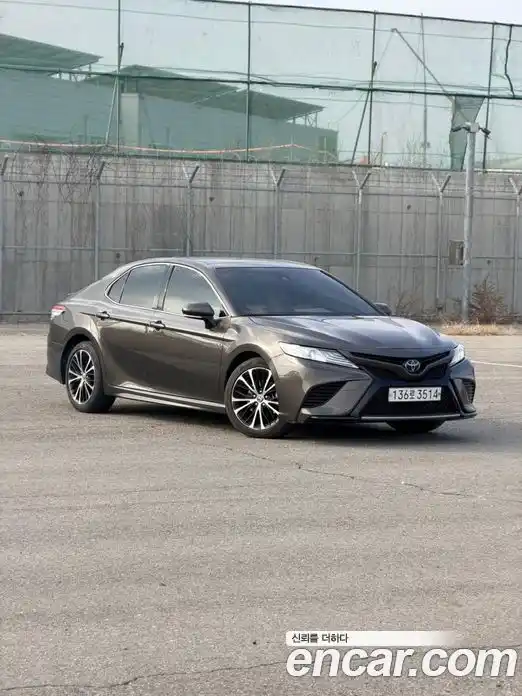 Toyota Camry 2020 2.5 гидро в Москве № 1695978, фото 5