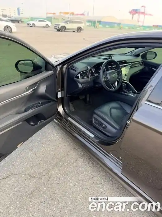 Toyota Camry 2020 2.5 гидро в Москве № 1695978, фото 10