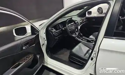 Honda Accord 2014 2.4 гидро в Москве № 1696291, миниатюра 10