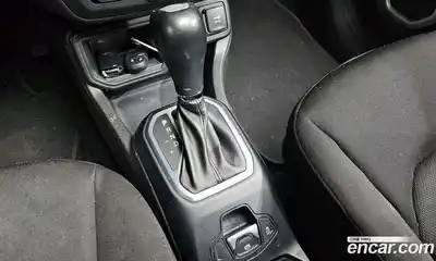 Jeep Renegade 2018 2.4 гидро в Москве № 169748, миниатюра 9