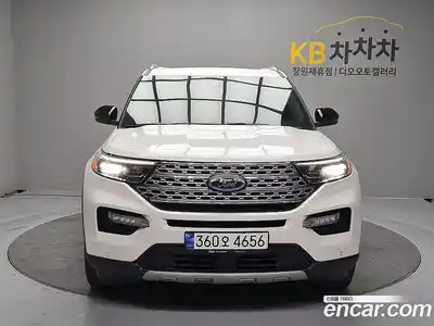 Ford Explorer, 2022