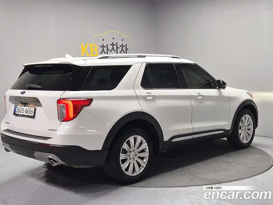 Ford Explorer 2022 2.3 гидро в Москве № 1697915, фото 4