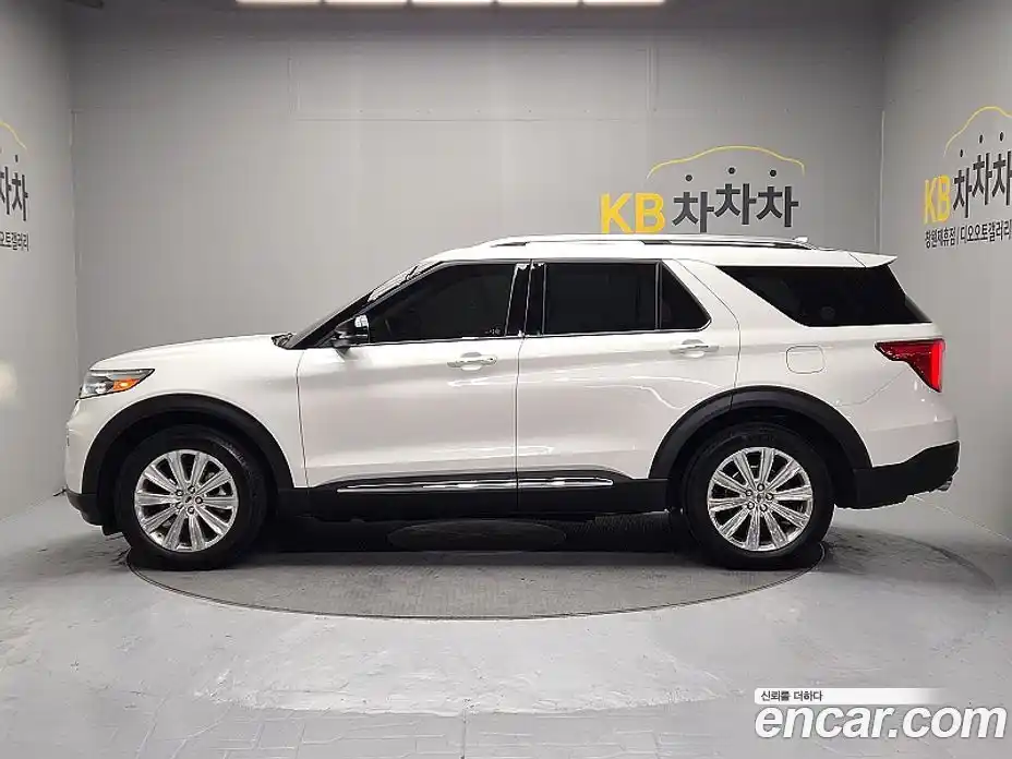 Ford Explorer 2022 2.3 гидро в Москве № 1697915, фото 8