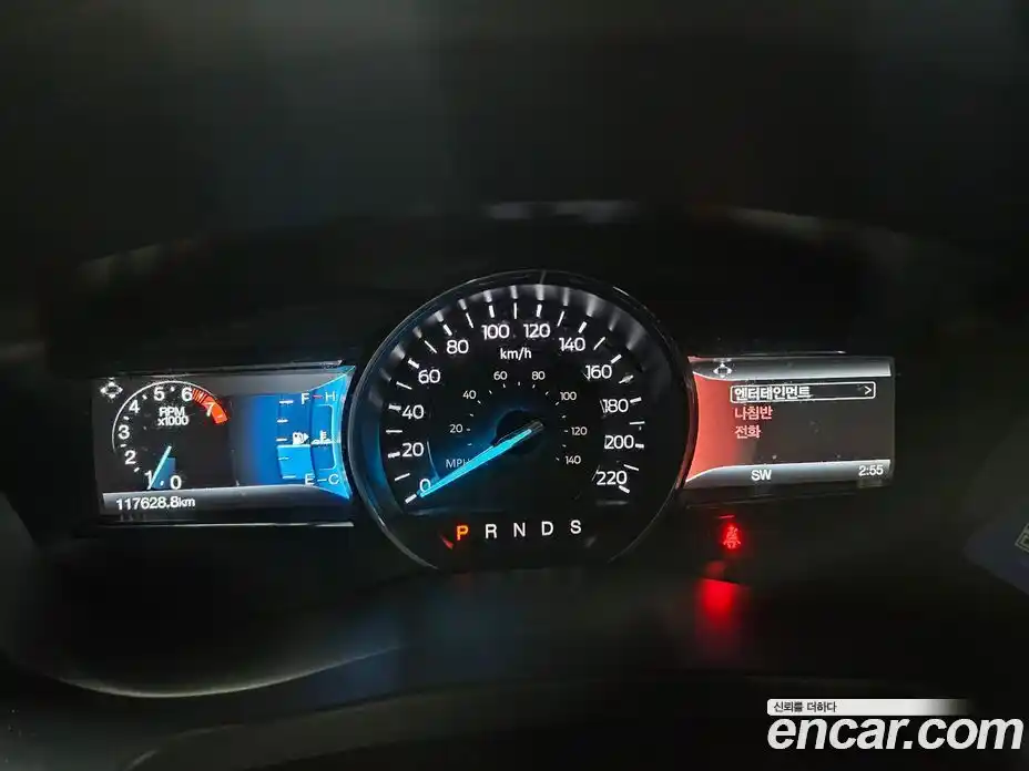 Ford Explorer 2018 2.3 гидро в Москве № 1698041, фото 8
