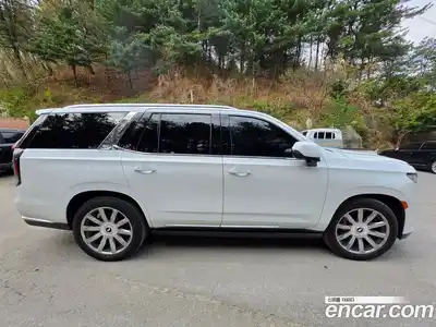 Cadillac Escalade 2023 6.2 гидро в Москве № 1699701, миниатюра 12