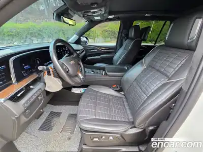 Cadillac Escalade 2023 6.2 гидро в Москве № 1699701, миниатюра 5