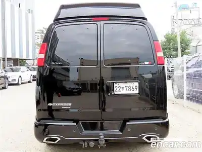 Chevrolet Express Van 2015 6.0 гидро в Москве № 1700293, миниатюра 4