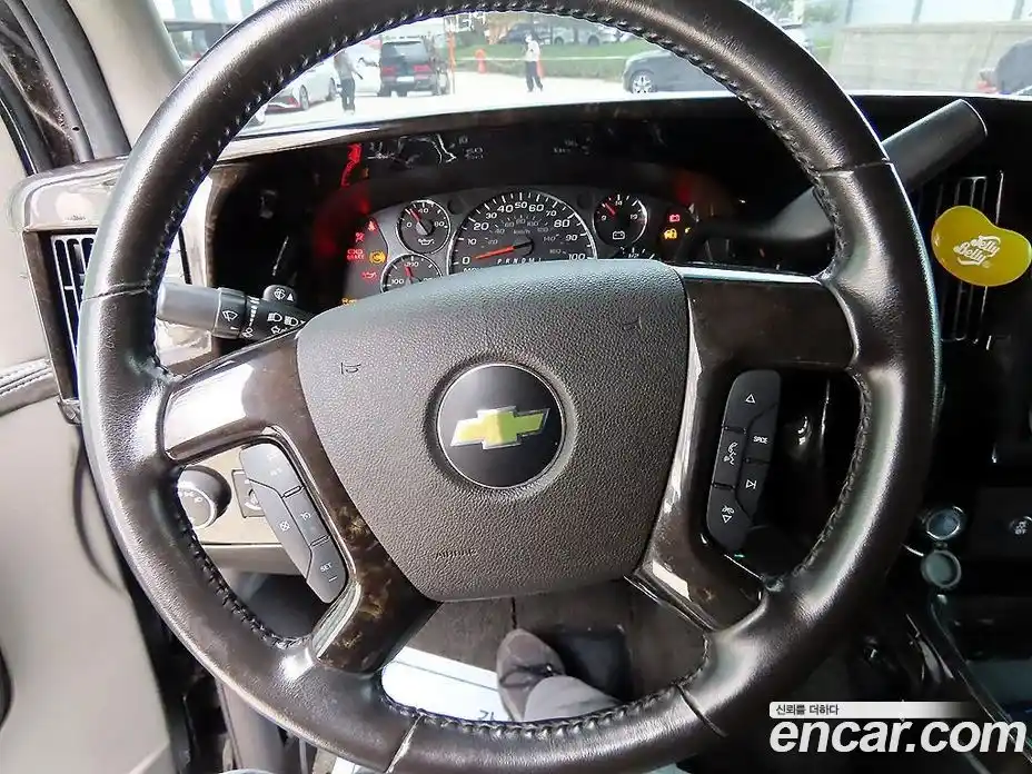 Chevrolet Express Van 2015 6.0 гидро в Москве № 1700293, фото 9