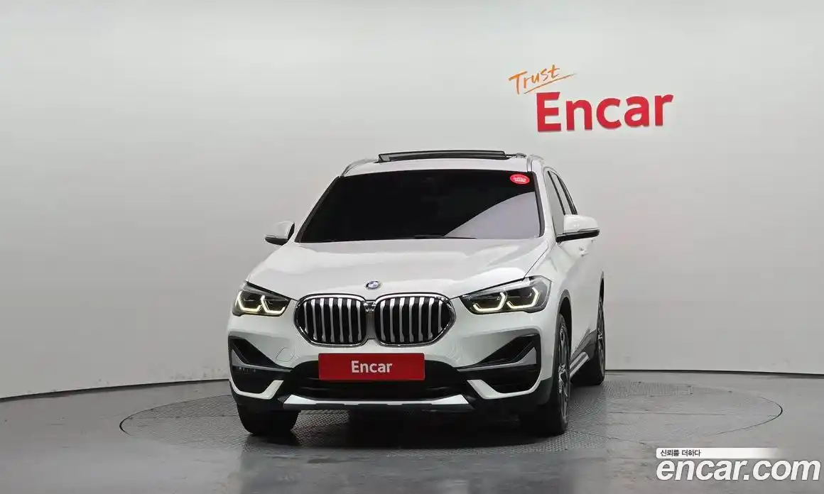 BMW X1 2021 2.0 гидро в Москве № 189621, фото 3