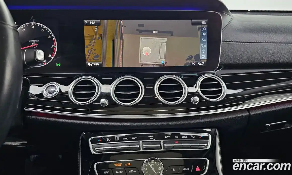 Mercedes-Benz E-Class 2019 3.0 гидро в Москве № 195628, фото 16
