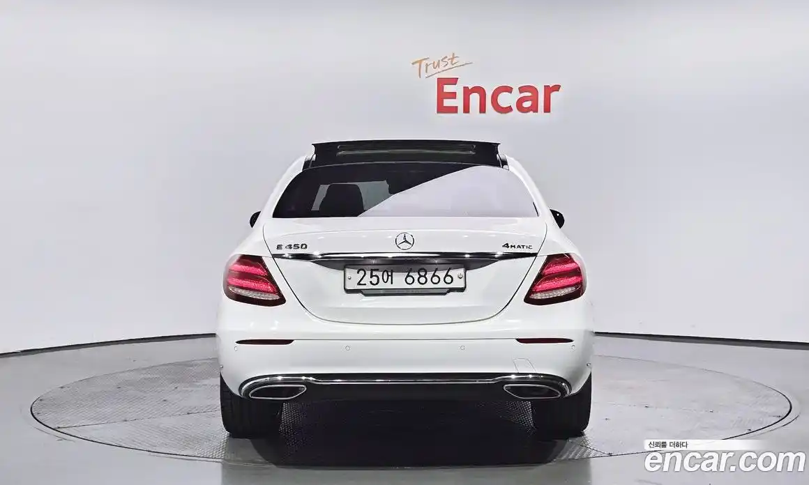 Mercedes-Benz E-Class 2019 3.0 гидро в Москве № 195628, фото 4