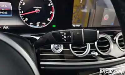 Mercedes-Benz E-Class 2019 3.0 гидро в Москве № 195628, миниатюра 9