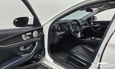 Mercedes-Benz E-Class 2019 3.0 гидро в Москве № 195628, миниатюра 10