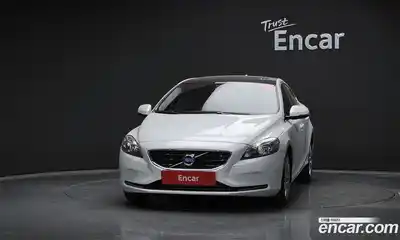 Volvo V40 2014 1.6 гидро в Москве № 197072, миниатюра 3