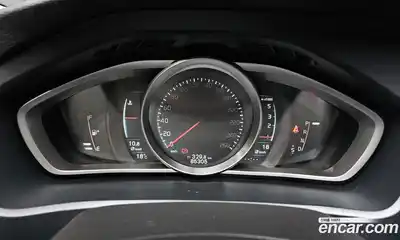 Volvo V40 2014 1.6 гидро в Москве № 197072, миниатюра 8