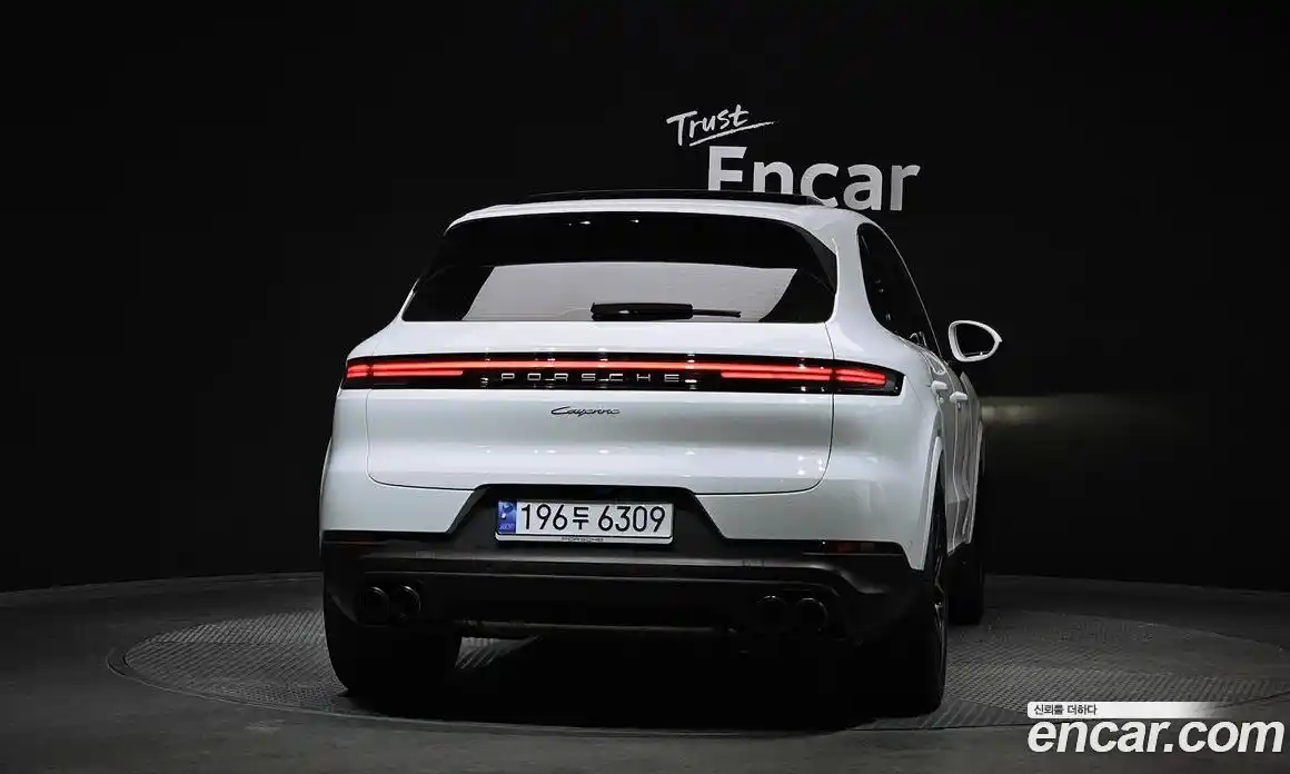 Porsche Cayenne 2024 3.0 гидро в Москве № 197276, фото 4
