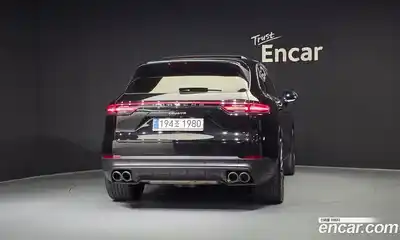 Porsche Cayenne 2023 3.0 гидро в Москве № 197494, миниатюра 4