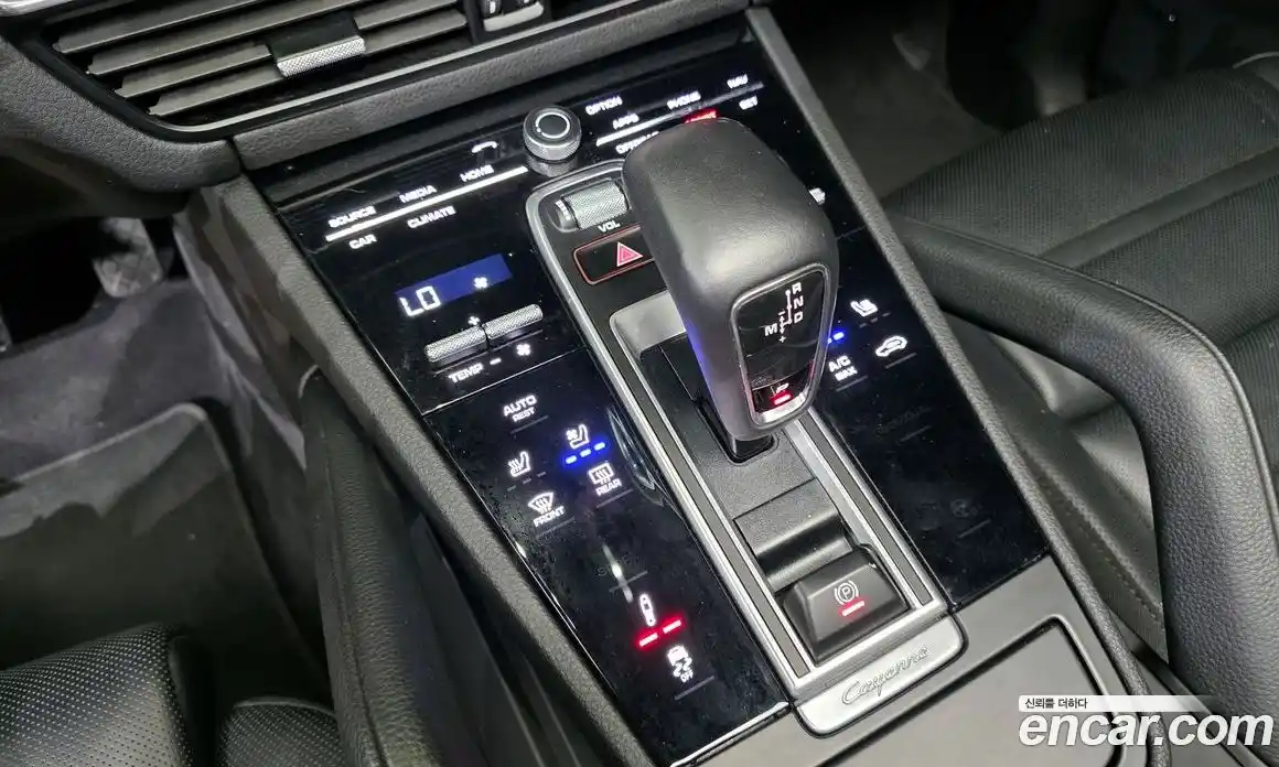 Porsche Cayenne 2023 3.0 гидро в Москве № 197494, фото 9