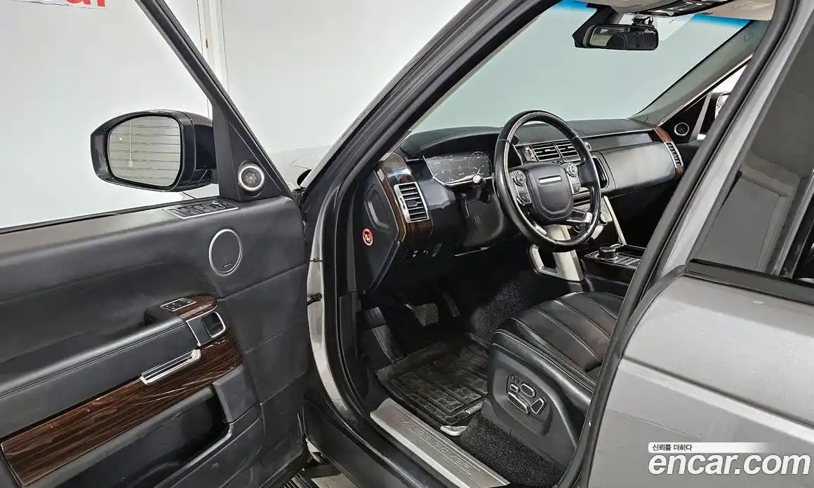Land Rover Range-Rover 2014 3.0 гидро в Москве № 213767, фото 11