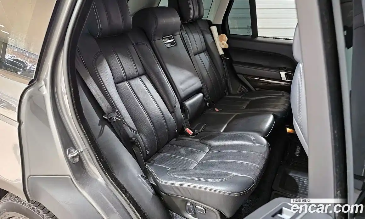 Land Rover Range-Rover 2014 3.0 гидро в Москве № 213767, фото 13