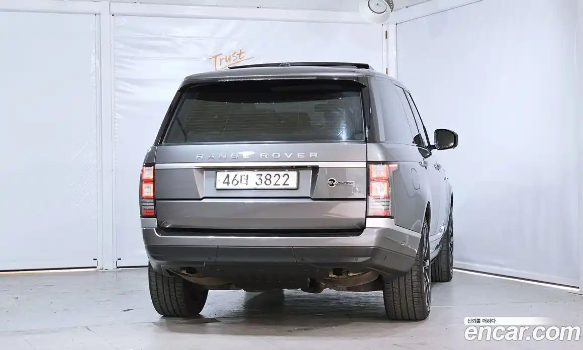 Land Rover Range-Rover 2014 3.0 гидро в Москве № 213767, фото 4