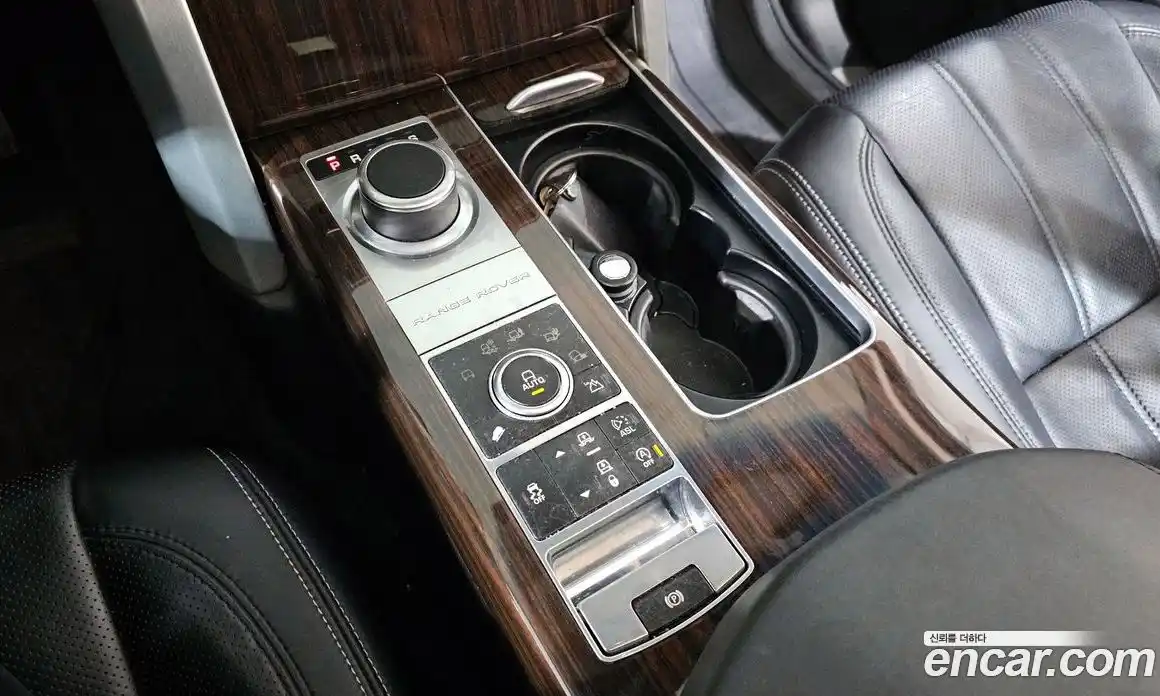 Land Rover Range-Rover 2014 3.0 гидро в Москве № 213767, фото 9