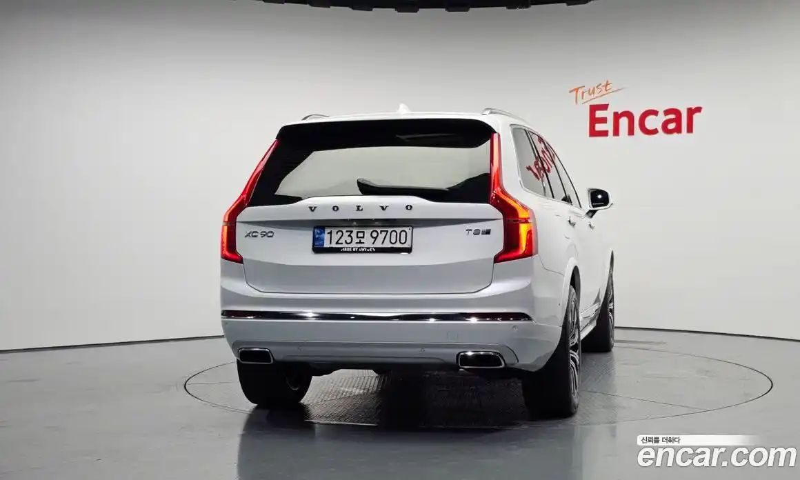 Volvo XC90 2020 2.0 гидро в Москве № 230602, фото 4