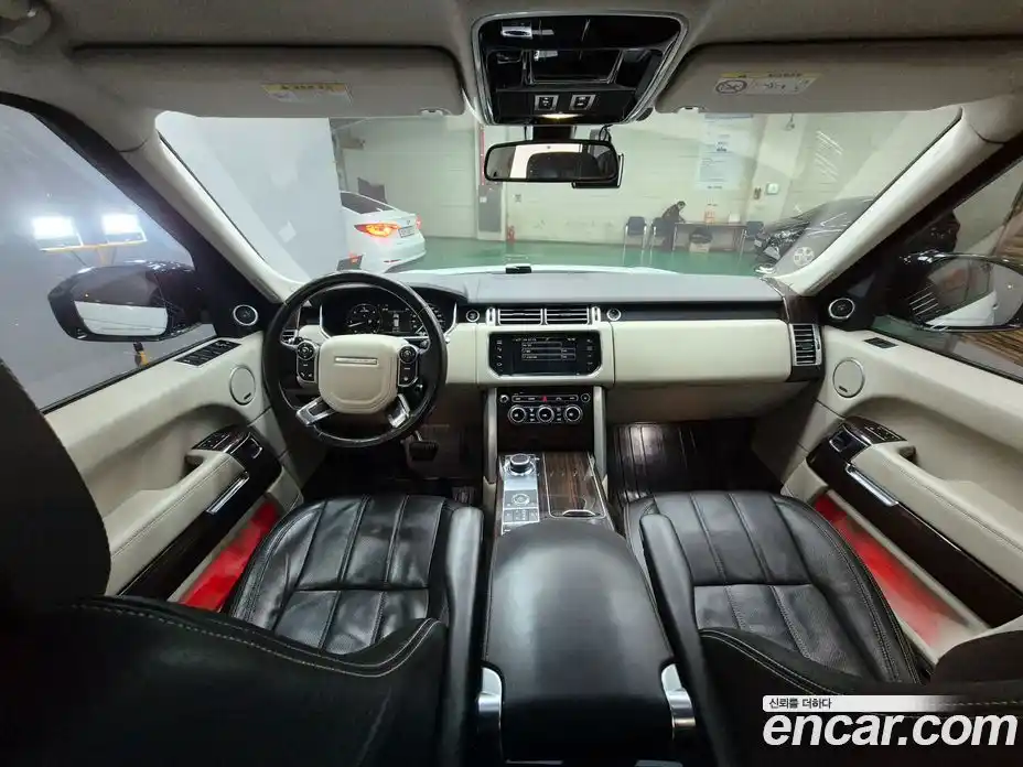 Land Rover Range-Rover 2015 4.4 гидро в Москве № 231353, фото 7
