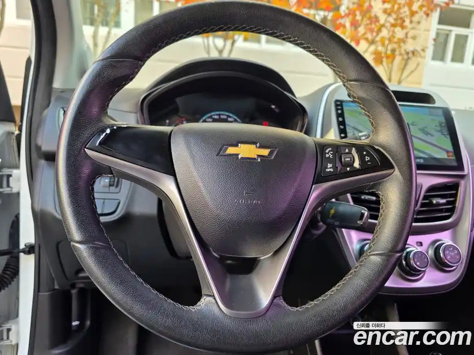 Chevrolet Spark 2015 1.0 гидро в Москве, фото 8