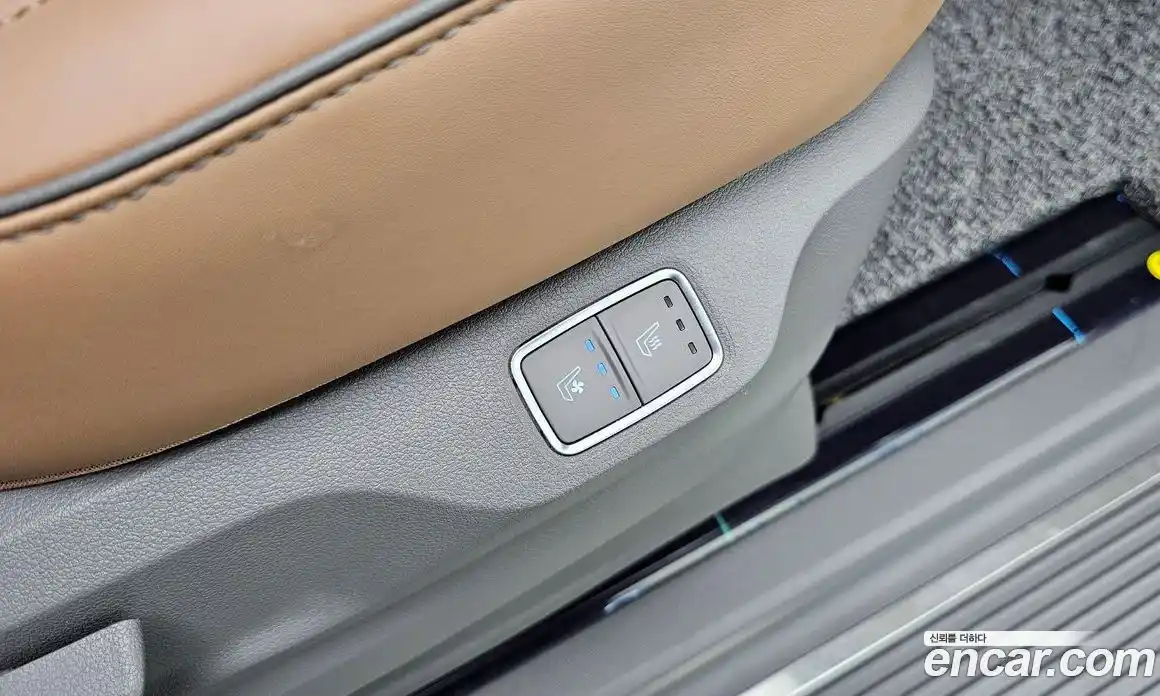 Hyundai Staria 2023 2.2 гидро в Москве № 6030, фото 20