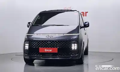 Hyundai Staria 2023 2.2 гидро в Москве № 6030, миниатюра 3
