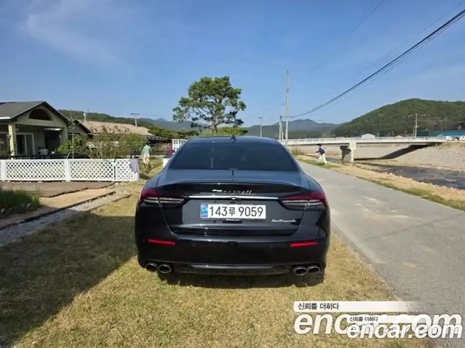 Maserati Quattroporte 2020 3.0 гидро, фото 4