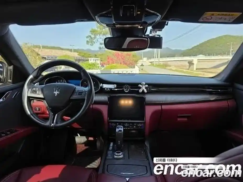 Maserati Quattroporte 2020 3.0 гидро, фото 9