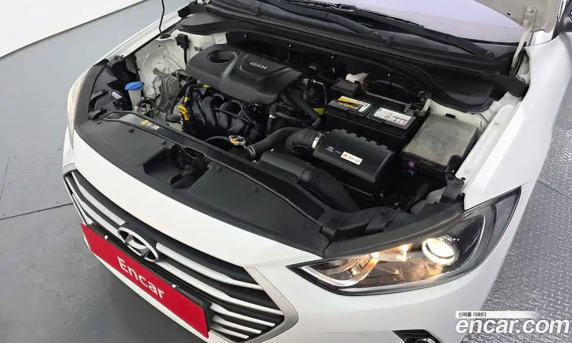 Hyundai Avante 2016 1.6 гидро в Москве № 1142883, фото 6