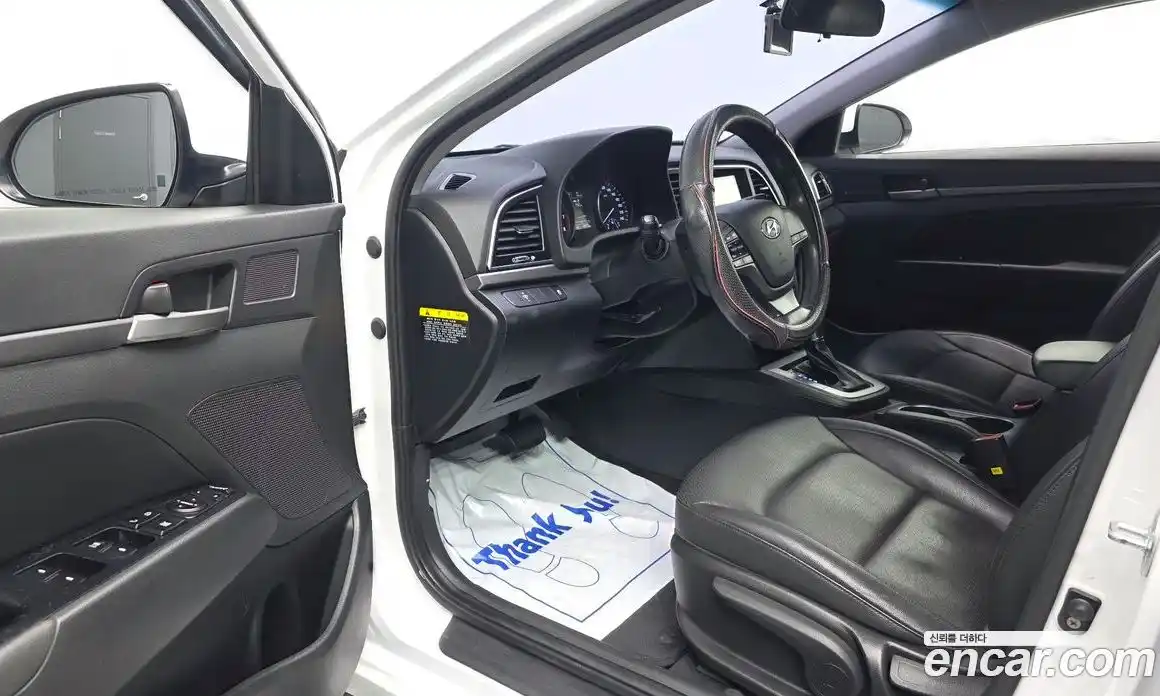 Hyundai Avante 2016 1.6 гидро в Москве № 1142883, фото 10