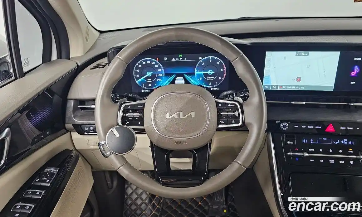 Kia Canival 2022 2.2 гидро в Москве № 121444, фото 13
