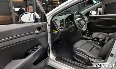 Hyundai Avante 2018 1.6 гидро в Москве № 127001, миниатюра 11