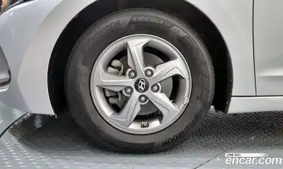 Hyundai Avante 2018 1.6 гидро в Москве № 127001, миниатюра 5