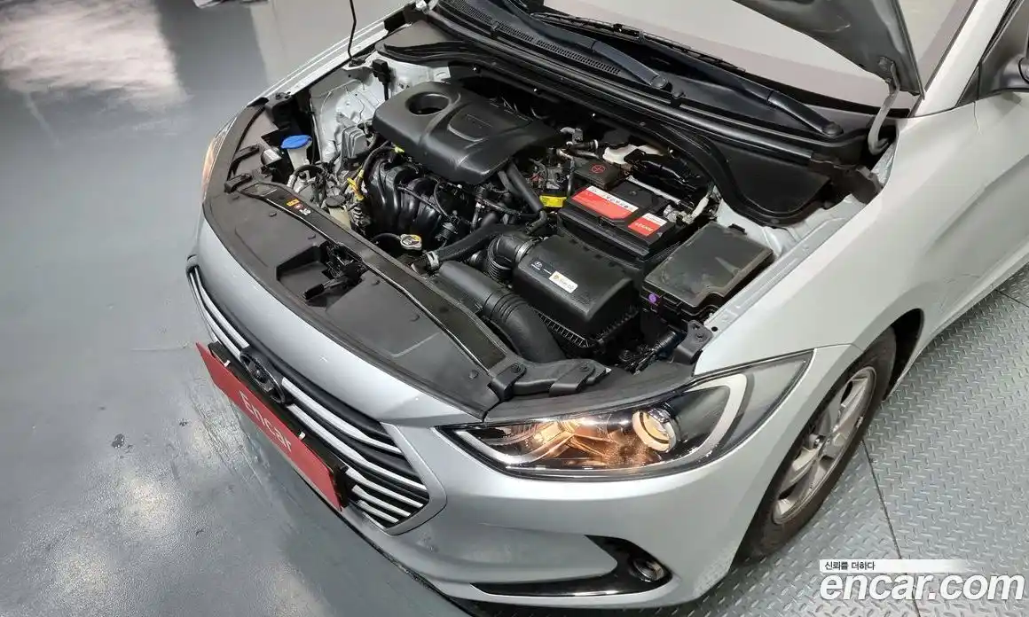 Hyundai Avante 2018 1.6 гидро в Москве № 127001, фото 6