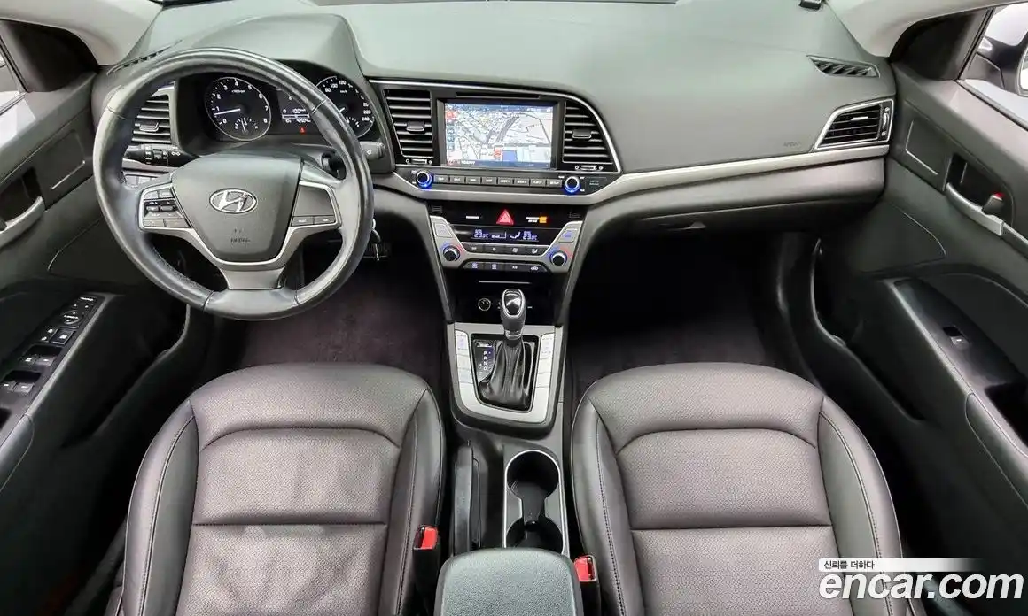 Hyundai Avante 2018 1.6 гидро в Москве № 127001, фото 7
