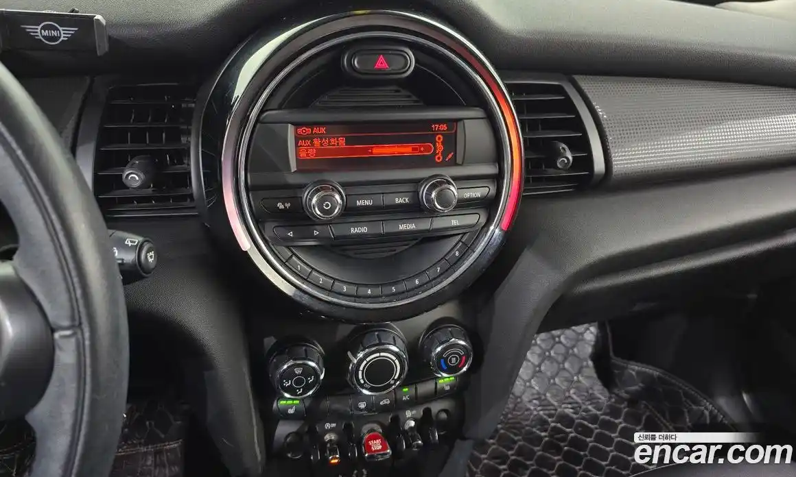 Mini Cooper 2014 1.5 гидро в Москве № 134785, фото 14